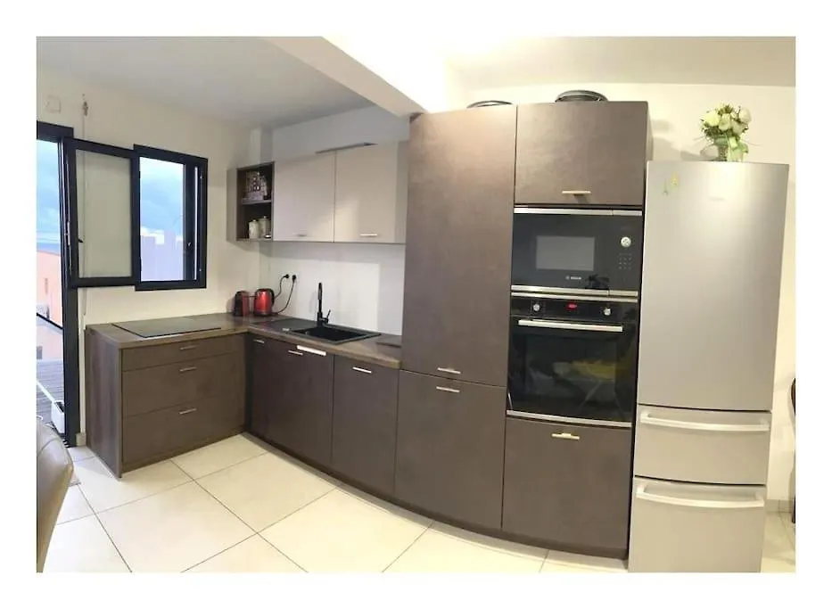 Le 136 Belle Vue Apartment Le Gosier